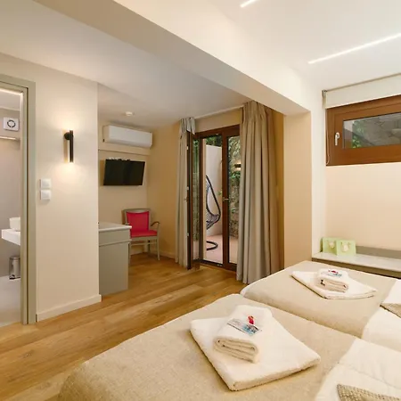 Hotel Fedriades 3*
