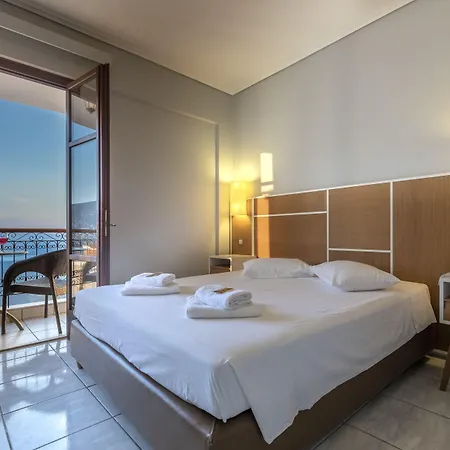 Hotel Fedriades 3*